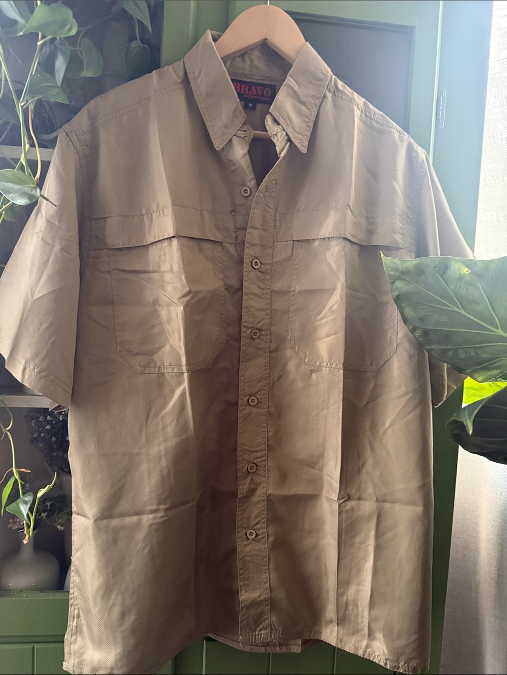 Men’s Short-Sleeve Button-Down Casual Shirt - Tan